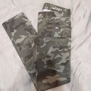 Gap 1969 Always Skinny Camo Jeans